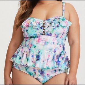 NWOT Torrid watercolor ruffle wireless one-piece swimsuit size 0